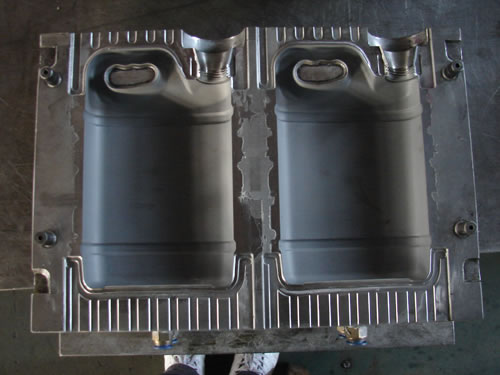 Cleaning Stuff Bottle Mold